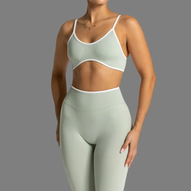 TEVEO Women's Color Block Yoga Bra with Built-in Nipple Pads and Camisole Design, Suitable for Gym Workouts and Sports Tank Tops