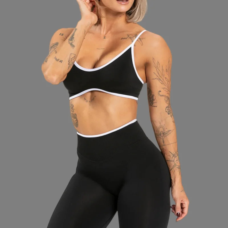 TEVEO Women's Color Block Yoga Bra with Built-in Nipple Pads and Camisole Design, Suitable for Gym Workouts and Sports Tank Tops